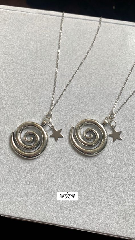 Spiral Outfit, Spiral Accessories, Spiral Aesthetic, Spiral Jewelry, Spiral Necklace, Wire Wrapping Crystals, Spiral Earrings, Funky Jewelry, Girly Jewelry