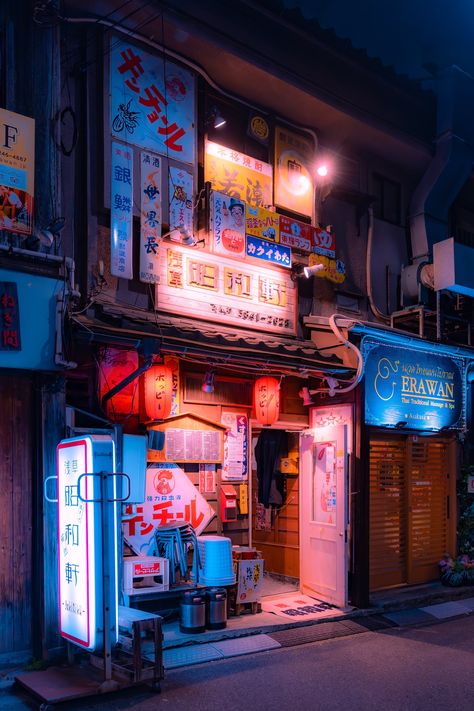 A store front with neon lights on it photo – Free Tokyo Image on Unsplash Japanese Store Fronts, Tokyo Storefront Illustration, Tokyo Storefronts Photography, Tokyo Night Market, Tokyo Ramen Shop, Tokyo Neon Signs, Neon Photography, Creative Commons Images, Tiny Shop