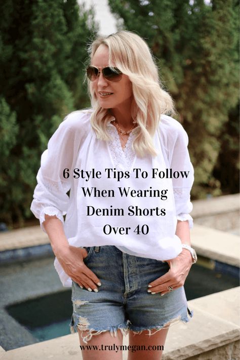 Jean Shorts Dressed Up, Summer Style In Your 40s For Women, Summer Shorts Outfits Over 40 Mom Style, Women’s Summer Fashion Over 40, Short Women Summer Outfits, Cute Summer Shorts Outfits For Women, Over 40 Shorts Outfits, Cutoff Shorts Outfit Over 40, Summer Outfits Over 40 Casual