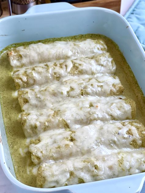 Enchiladas Suizas - Creamy Green Salsa, Chicken Enchiladas Suiza, Mexican Shrimp Ceviche, Fried Corn Tortillas, Enchiladas Suizas, Dog Food Recipe, Mexican Shrimp, Mexican Pork, Oaxaca Cheese