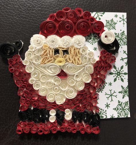 Paper Curling, Christmas Orniments, Quilling Ideas, Quilling Paper, Quilling Art, Coach Dinky Crossbody, Paper Craft, Santa Claus, Paper Crafts