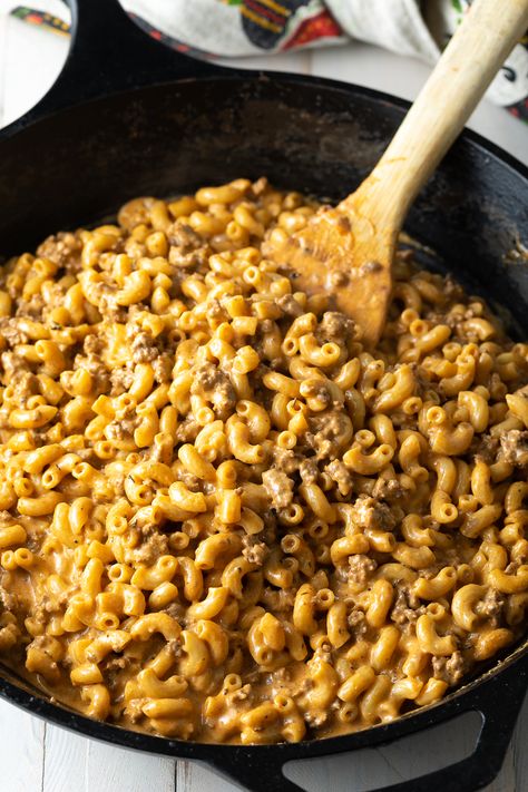 Homemade Hamburger Helper Cheeseburger, Cheese Burger Macaroni, Hamburger Helper Cheeseburger Macaroni, Hamburger Helper Cheeseburger, Hamburger Mac And Cheese, Cheeseburger Mac And Cheese, Classic Cheeseburger, Hamburger Helper Recipe, Cheeseburger Macaroni