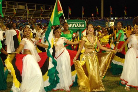 Guyana 🇬🇾 flag outfit Guyana People, Guyanese Culture, Guyana Food, Guyanese Women, Georgetown Guyana, Calypso Music, Guyana Flag, British Colonial Architecture, Puerto Rican Pride