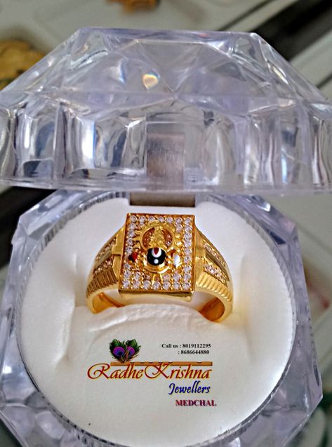 Gold Rings For Men Gods, Casting Gold Rings For Women, Gents Gold Ring Indian, Gold Ring Indian, Gents Gold Ring, Mens Gold Diamond Rings, Gents Rings, Art Jewelry Ring, Man Gold Bracelet Design