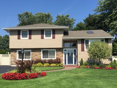 Tuscan Clay Siding - paired with stone Clay Siding House Exterior Colors, Siding House Exterior Colors, Split Level Landscaping, Siding House Exterior, Shake Shingle Siding, All Black House Exterior, Black Brick House Exterior, Black Trim Exterior House, Shake Shingle