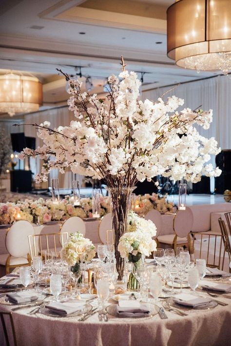 Ballroom Wedding Decoration, Cherry Blossom Wedding Centerpieces, Tree Branch Wedding Decor, Cherry Blossom Centerpiece, Blossom Tree Wedding, Luxury Wedding Reception, Luxury Event Decor, Ritz Carlton Laguna Niguel, Tafel Decor