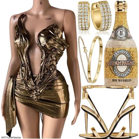 Gold Birthday Dress, Dancehall Party, 19th Birthday Outfit, Diy Ripped Jeans, Frozen Outfits, Birthday Behavior, 18th Birthday Outfit, 21st Birthday Outfits, Met Gala Outfits