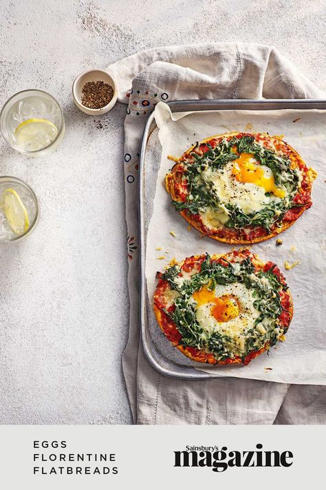 These Eggs Florentine flatbreads are a quick and easy vegetarian meal that's perfect for students heading back to school or those looking for a quick midweek fix. It's healthy too, with nutritious spinach and a tomato sauce topped with a fried egg. Get the Sainsbury's magazine recipe Flatbreads Recipes, Eggs Florentine Recipe, Florentine Recipe, Food Portfolio, Florentines Recipe, Eggs Florentine, Sandwiches Wraps, Cooking Advice, Pescatarian Recipes