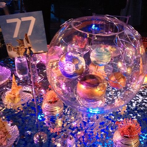 Planetary centerpiece at #CaliforniaScienceCenter Discovery Ball in #LA Intergalactic Party, Futuristic Party, 15th Birthday Party Ideas, Scary Halloween Decorations Outdoor, Galaxy Wedding, Astrology Birthday, Prom Themes, Quince Decorations, Space Theme Party