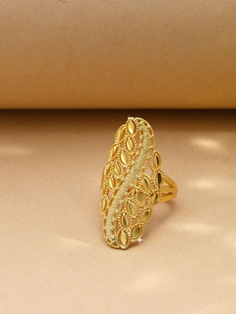 Women Engagement Rings Gold, New Gold Ring Designs For Women, Stylish Gold Rings For Women, Women Rings Gold Design, Gold Rings Designs For Women, Ring Designs Gold For Women, Rings Gold Aesthetic, Gold Finger Rings For Women, Gold Ring Design For Women