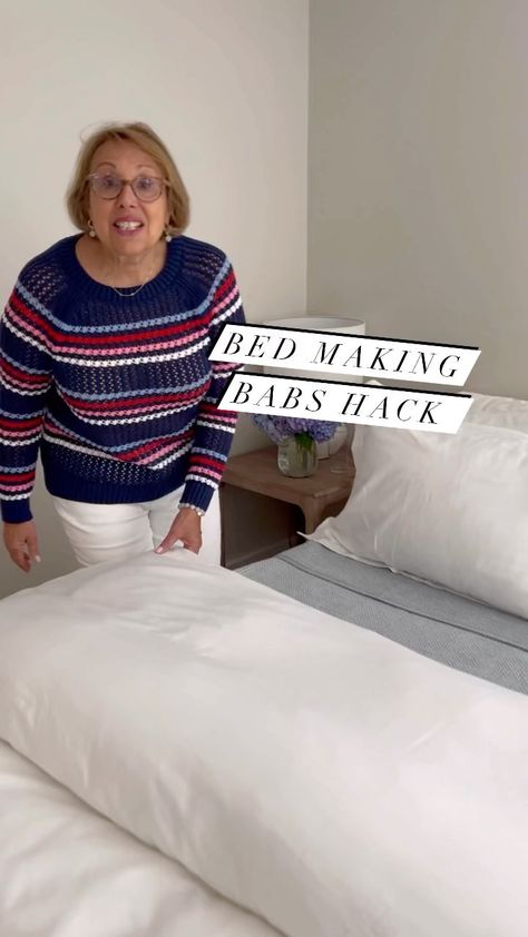 How To Dress A Super Kingsize Bed, European Bed Making, How To Make My Bed Like A Hotel, Making Bed Hacks, Best Way To Make A Bed, How To Dress A Queen Size Bed, Simple Bed Making Ideas, Bed Coverlets Ideas, How To Make Bed Like Hotel Video