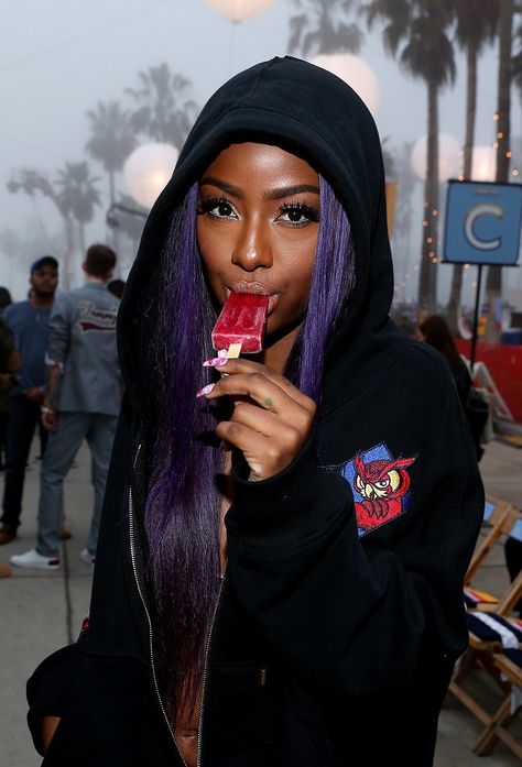 Justine Skye Purple Hair, Justine Skye, Venice California, R&b Artists, Purple Unicorn, Dream Girl, Instagram Pics, 2017 Fashion, The Purple