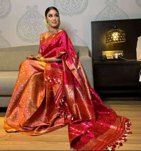 Assam Silk Mekhela Sador, Assam Silk Saree, Mekhela Chador, Saree Designs Party Wear, Traditional Wear, Indian Fashion Dresses, Chiffon Saree, Silk Saree, Saree Designs