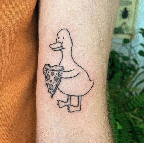 Funny Outline Tattoo, Funny Chicken Tattoo, Funny Tattoos Women, Tattoo American Traditional Black, Funny Duck Tattoo, Funny Tattoos For Men, American Traditional Black And White, Silly Goose Tattoo, Chicken Tattoo Ideas