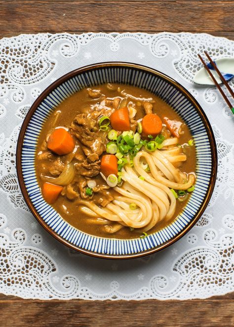 Japanese Curry Udon, Udon Recipe, Curry Udon, Curry Ingredients, Main Course Dishes, Japanese Curry, Japanese Noodles, Beef Curry, Curry Spices