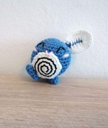 Crochet Rolly Polly, Poliwag Pokemon, Rolly Polly, 5mm Crochet Hook, Crochet Pokemon, Pokemon Pattern, Kawaii Plushies, Dk Yarn, Crochet Hook Sizes