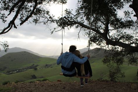 beautiful view•couple in love•central coast•swing•photography Young Black Couples, Goals Board, People Hugging, Girl Swinging, Cowboy Romance, Couple In Love, Fantasy Novel, Central Coast, Beautiful View