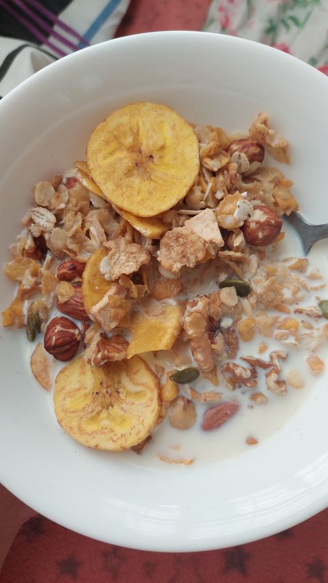 Breakfast oats cereal granola muselix dried fruits mixed nuts Fruit Cereal, Cereal Milk, Dry Fruit, Mixed Nuts, Breakfast Cereal, Dried Fruits, Dried Fruit, Oats, Nuts