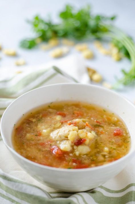 Mexican Fava Bean Soup (Sopa de Habas) « Dora's Table | Vegan Mexican Recipes Fava Bean Soup, Mexican Beans Recipe, Chili Bean Soup, Fava Beans Recipes, Fava Bean, Chicken Chopped Salad, Vegan Mexican Recipes, Chili Soup, Vegan Soup Recipes