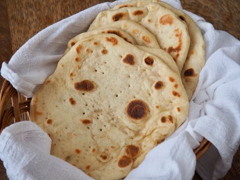 Ancient History Recipes: Flatbread Ancient Egyptian Food, Ancient Greek Food, Staple Foods, Grilled Flatbread, Greek Foods, Egyptian Food, Barley Flour, Flatbread Recipes, Plastic Bowls