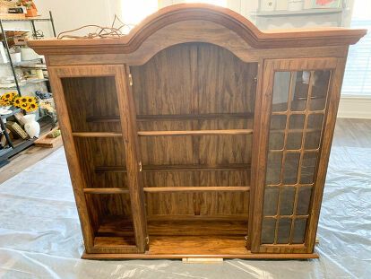 Hutch Top Repurposed, Farmhouse Hutch Makeover, Repurposed Hutch, Hutch Top, Vintage China Cabinets, Farmhouse Hutch, Decor Makeover, Farmhouse Blankets, Hutch Makeover