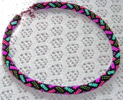 Free pattern for beaded crochet rope Mallow | Beads Magic Beads Magic, Crochet Jewlery, Crochet Beaded Bracelets, Bead Crochet Patterns, Bead Crochet Rope, Crochet Rope, Beaded Rope, Crochet Stitch, Bead Crochet