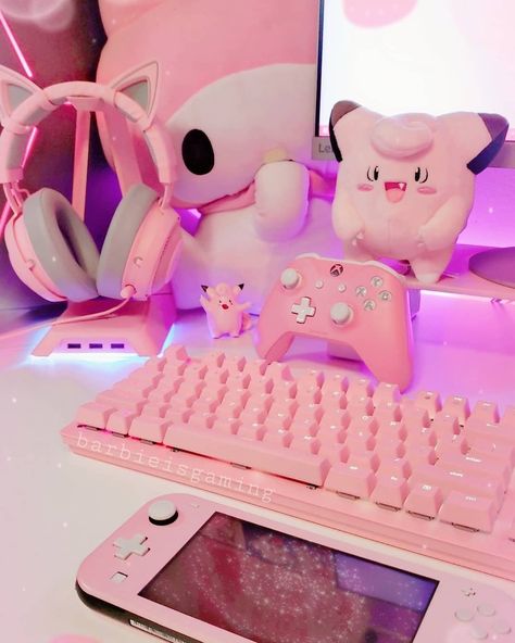 Gaming Setup Ps4, Cute Gaming Setup, Gaming Setup Bedroom, Cute Gaming, Bilik Permainan, Kawaii Bedroom, Setup Gaming, Pink Games, Desk Diy