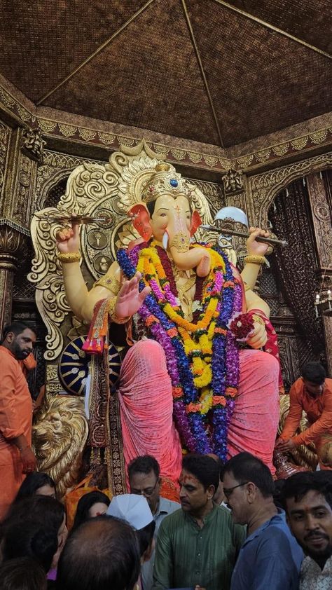 September Moodboard, Ganpati Photo, Ganpati Photo Hd, Bappa Photo, Mall Of Asia, Ganpati Bappa Photo, Nike Wallpapers, Ganesh Utsav, Birthday Banner Background