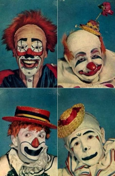 Clown. Vintage Clown Makeup, Types Of Clowns, Clown Makeup Ideas, Clown Face Paint, Vintage Clowns, Clown Images, Clown Pics, Clown Paintings, Pierrot Clown