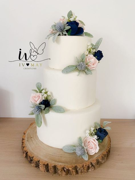 Blush Pink Wedding Cake, Navy Blue Wedding Cakes, Wedding Cake Navy, Blush Wedding Cakes, Blue And Blush Wedding, Wedding Cake Roses, Cake Flower, Pink Wedding Cake, Dusty Rose Wedding