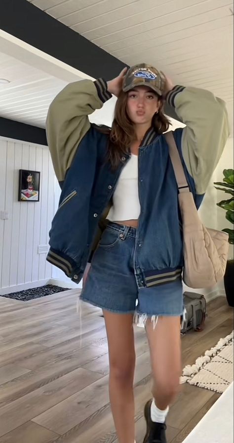 Denim Varsity Jacket Outfit, Denim Varsity Jacket, Varsity Jacket Outfit, Luxury Aesthetic, Jacket Outfit, Dark Wear, Cute Fits, Denim Outfit, Fashion Killa