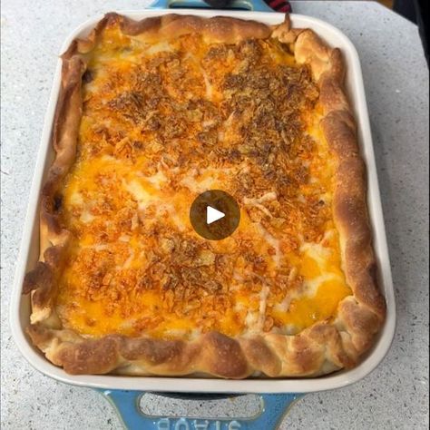 667K views · 26K reactions | Doritos Mexican Style Pizza 🍕 | Doritos Mexican Style Pizza 🍕 | By 614Lyfe | Pour about half the bag in now
we want to smooth this out totally covering the bottom of
this casserole dish and this is lime with a piece of pie dough
then we're going to come in with some pre-cooked ground
beef and we're going to go ahead and put a nice layer that
down and we're going to save this for later now go ahead and
obviously smooth this out as well I now have this old El
Paso taco seasoning original we're going to go ahead and
sprinkle a very light layer of the taco seasoning over the
ground beef you don't want too much have this wonderful
cheddar blend pre-shredded cheese. We're going to go ahead
and take about a little over a half a cup and we're going to
sprinkle that d Doritos Mexican Pizza Casserole, Dorito Mexican Pizza, Doritos Mexican Style Pizza, Mexican Doritos Pizza, Doritos Pizza, Mexican Style Pizza, Oven Meals, Mexican Meals, Mexican Recipe