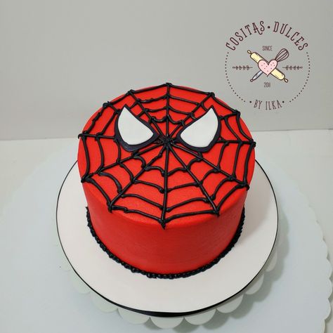 Spider Man Cake Buttercream, Superhero Buttercream Cake, Round Spiderman Cake, Cake Designs Spiderman, Small Spider Man Cake, Spiderman Cake Tutorial, Buttercream Spiderman Cake, Mini Spiderman Cake, Spiderman Cream Cake