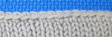 Tips for Binding Off Loosely – Knitting Loose Bind Off Knitting, Casting Off Knitting, Bind Off Knitting, Stretchy Bind Off, Knitting Hacks, Extra Yarn, Knitting Tips, Knit Edge, Knitting Blogs