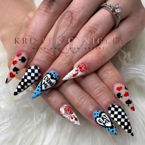 Simple Alice In Wonderland Nails, Mad Hatter Nail Art, Mad Hatter Nails Acrylic, Queen Of Hearts Nails Designs Alice In Wonderland, Queen Of Hearts Nails Designs, Mad Hatter Nails, Cheshire Cat Nails, Alice In Wonderland Nail Art, Queen Of Hearts Nails