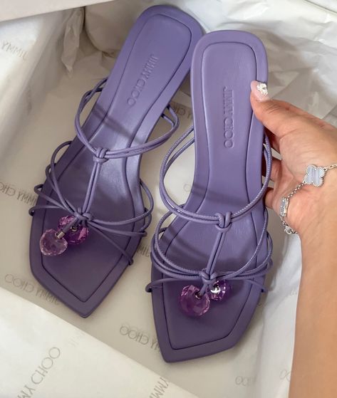 perfect summer cake and perfect summer choos 🍓 Purple Heels Aesthetic, Purple Sandals Heels, Purple Lifestyle, Jihoon Kim, Shoes Heels Stilettos, Summer Cake, Fashion Purple, Purple Sandals, Heels Aesthetic