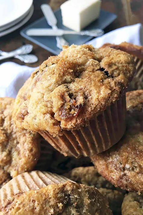 With subtle swirls of brown sugar, cinnamon, and plump raisins, these homemade muffins will wake up any sweet tooth in the morning. Get the easy recipe now on Foodal. #muffinrecipes #cinnamonraisin #foodal Cinnamon Raisin Muffins, Swirl Muffins, Greek Yogurt Muffins, Raisin Muffins, Banana Bread Recipe Moist, Vegan Cinnamon Rolls, Cinnamon Raisin Bread, Cinnamon Muffins, Moist Banana Bread