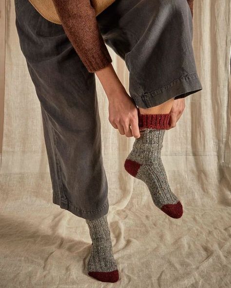 Festival Wellies, Woolen Socks, Walking Boots, Wool Socks, Diy Knitting, Knitwear Design, Mens Socks, Knitting Socks, Knitwear