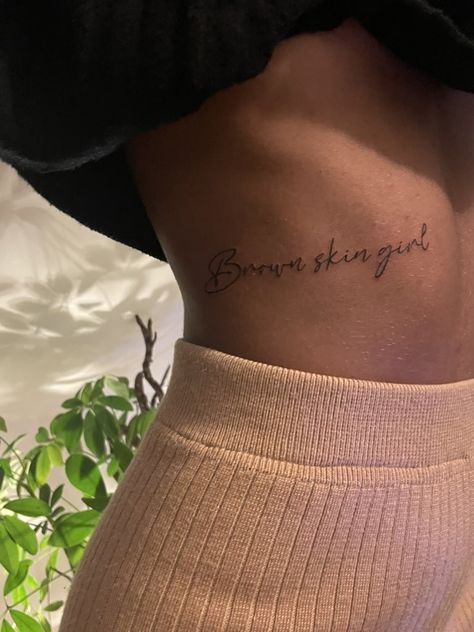 Beyonce Tattoo, Brown Tattoo Ink, Browning Tattoo, Brown Skin Girl, Cute Tiny Tattoos, Aesthetic Tattoo, Personalised Canvas, Piercing Tattoo, Tiny Tattoos