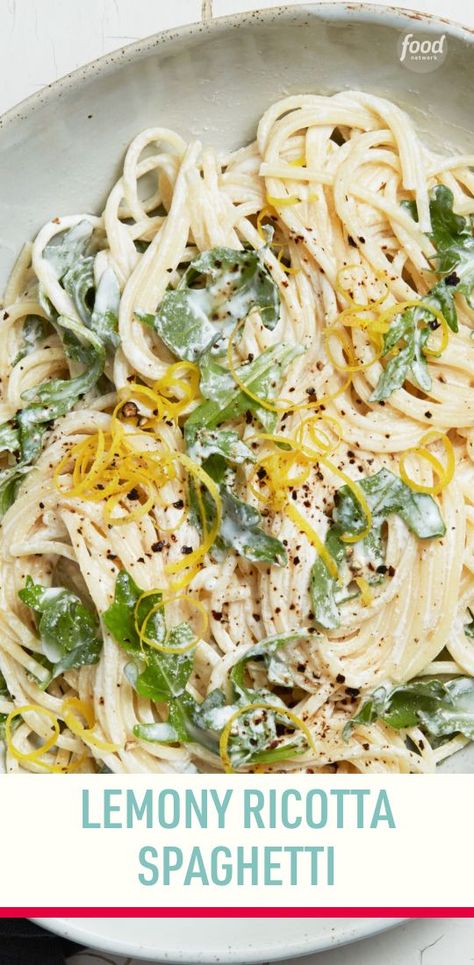 Pasta Noodle Types, Ricotta Spaghetti, Lunch At Home, Arugula Pasta, Arugula Recipes, Main Course Dishes, Ricotta Pasta, Spaghetti Recipe, Lemon Ricotta