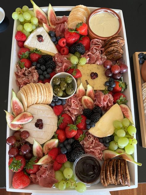 Made this cheeseboard using seasonal fruits and my favourite cheeses! Served to a group of 10 Fruit Cheese Platter, Seasonal Fruits, Cheese Platters, Fruit In Season, Charcuterie Boards, Charcuterie Board, A Group, Party Food, Cheese Board