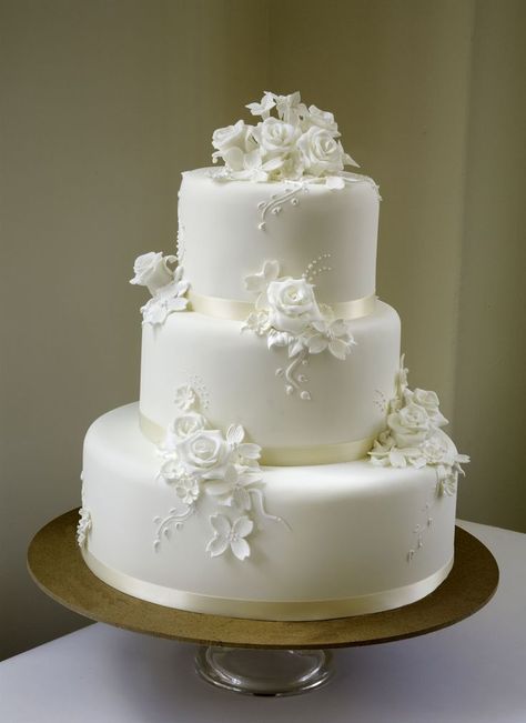 Wedding Cake Simple Elegant Classy, Wedding Cakes Simple, Wedding Cake Simple Elegant, Cakes Simple, Best Wedding Cakes, Fancy Wedding Cakes, Pretty Wedding Cakes, Wedding Cakes Elegant, Dream Wedding Cake