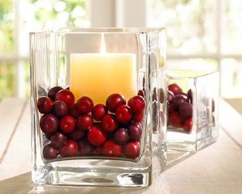 Cranberry Centerpiece, Natal Country, Cranberry Candles, Simple Holiday Decor, Thanksgiving Decorations Diy, Diy Thanksgiving, Thanksgiving Table Settings, Thanksgiving Centerpieces, Thanksgiving Decor