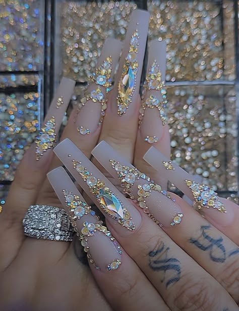 Coffin Rhinestone Nails, Heavenly Nails, Artistic Nails, Fancy Nails Designs, Nails Design With Rhinestones, Long Square Acrylic Nails, Unique Acrylic Nails, Bling Acrylic Nails, Acrylic Nails Coffin Short