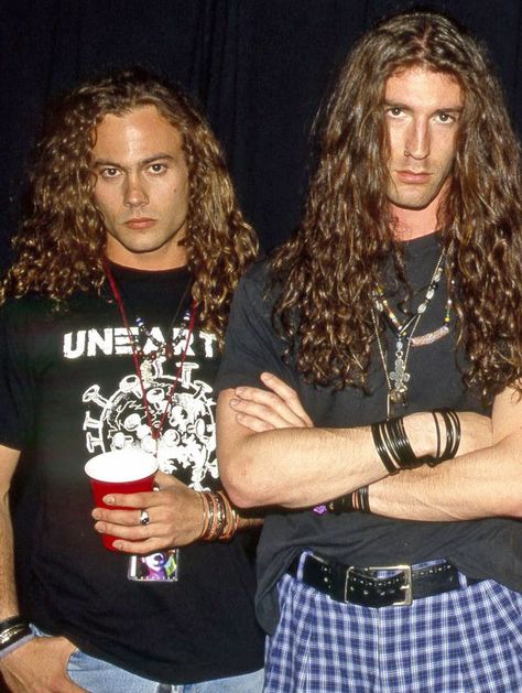 Mike Starr & Sean Kinney Sean Kinney 90s, Sean Kinney, 1990s Music, Mike Starr, 90s Bands, Mad Season, Temple Of The Dog, Jerry Cantrell, Layne Staley