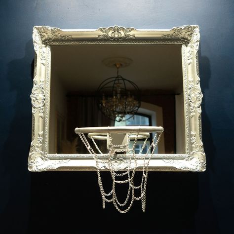 Babe Cave Ideas, Apartment Men, Basketball Wall Art, Small Office Design, Basketball Wall, Babe Cave, Beauty Room Decor, Basketball Hoops, Basketball Hoop