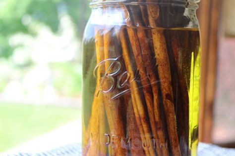 Cinnamon bark healing Oil herbal oil massage by TheFarmhouseWitch Diy Cinnamon, Cinnamon Bark Essential Oil, Herbal Remedies Recipes, Homemade Essential Oils, Oil Making, Ingrown Toenail, Vinegar Uses, Homemade Oil, Meditation Candles