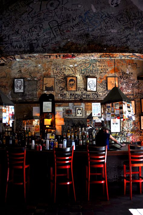 El Batey dive bar. San Juan, PR. Going this week though! Web Bar, Speakeasy Bar, Don Pedro, Juke Joints, Bar In Casa, Pub Design, Design Café, Bar Inspiration, Design Restaurant