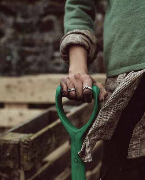 Gardening Photography Aesthetic, Male Gardener Aesthetic, Community Garden Aesthetic, Horticulture Aesthetic, Gardening Photoshoot, Gardener Photography, Agriculture Aesthetic, Greenhouse Photography, Gardener Aesthetic