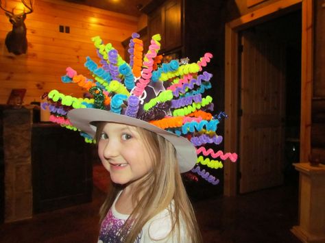 Watch Me Grow: 100th Day of School 100 Day Of School Hat Ideas, 100th Day Of School Hat Ideas, 100 Day Hat Ideas, 100 Days Of School Hat Ideas, Creative Hats For Kids, Crazy Hats Ideas, 100 Days Of School Hat, Crazy Hat Day Ideas For Kids, 100th Day Of School Hat